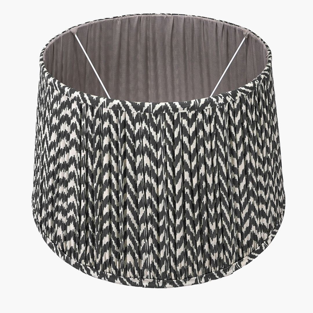 Vienna 50cm Black & White Chevron Shade