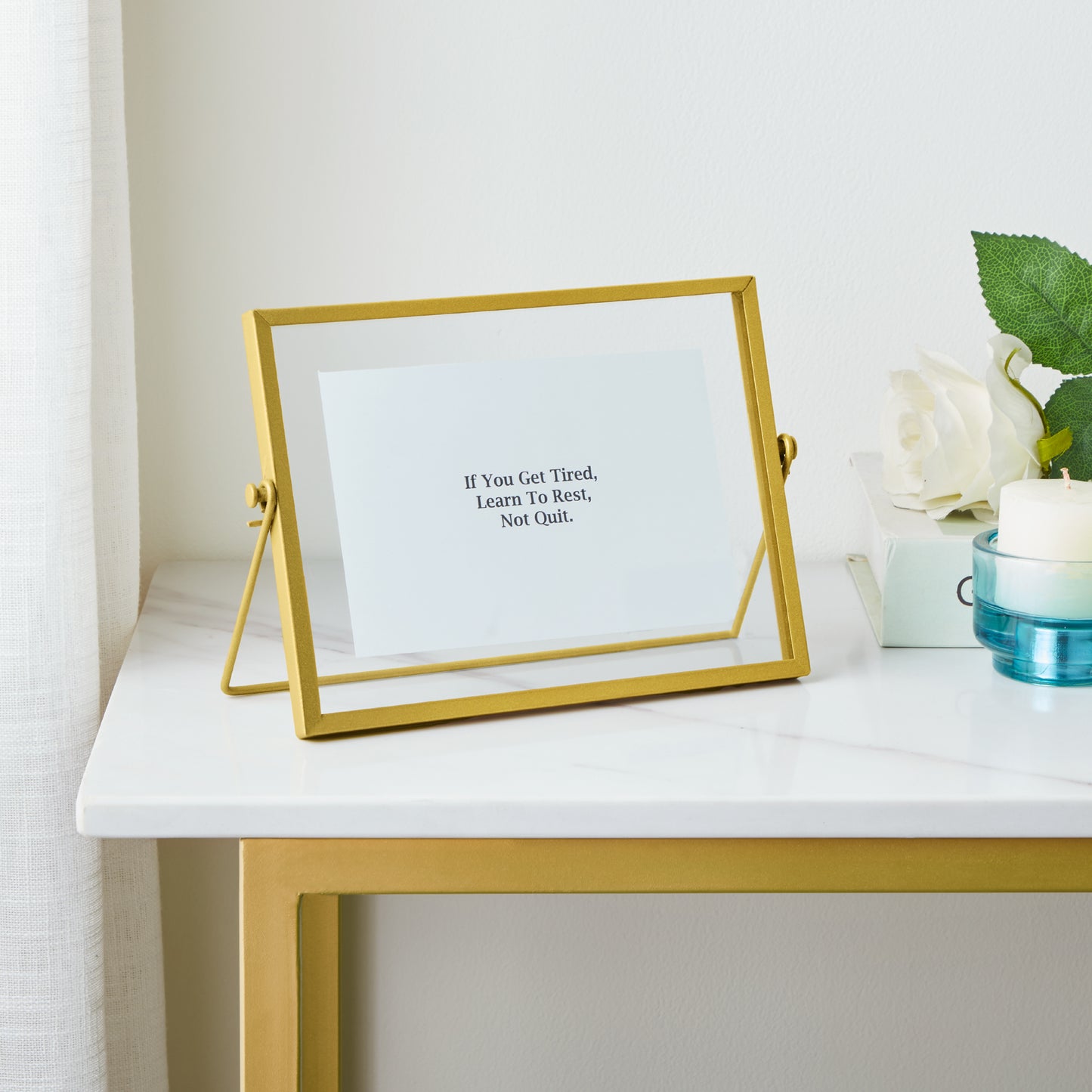 Renabie Gold Landscape Frame